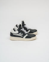 Cosmos - Sneakers in Nero