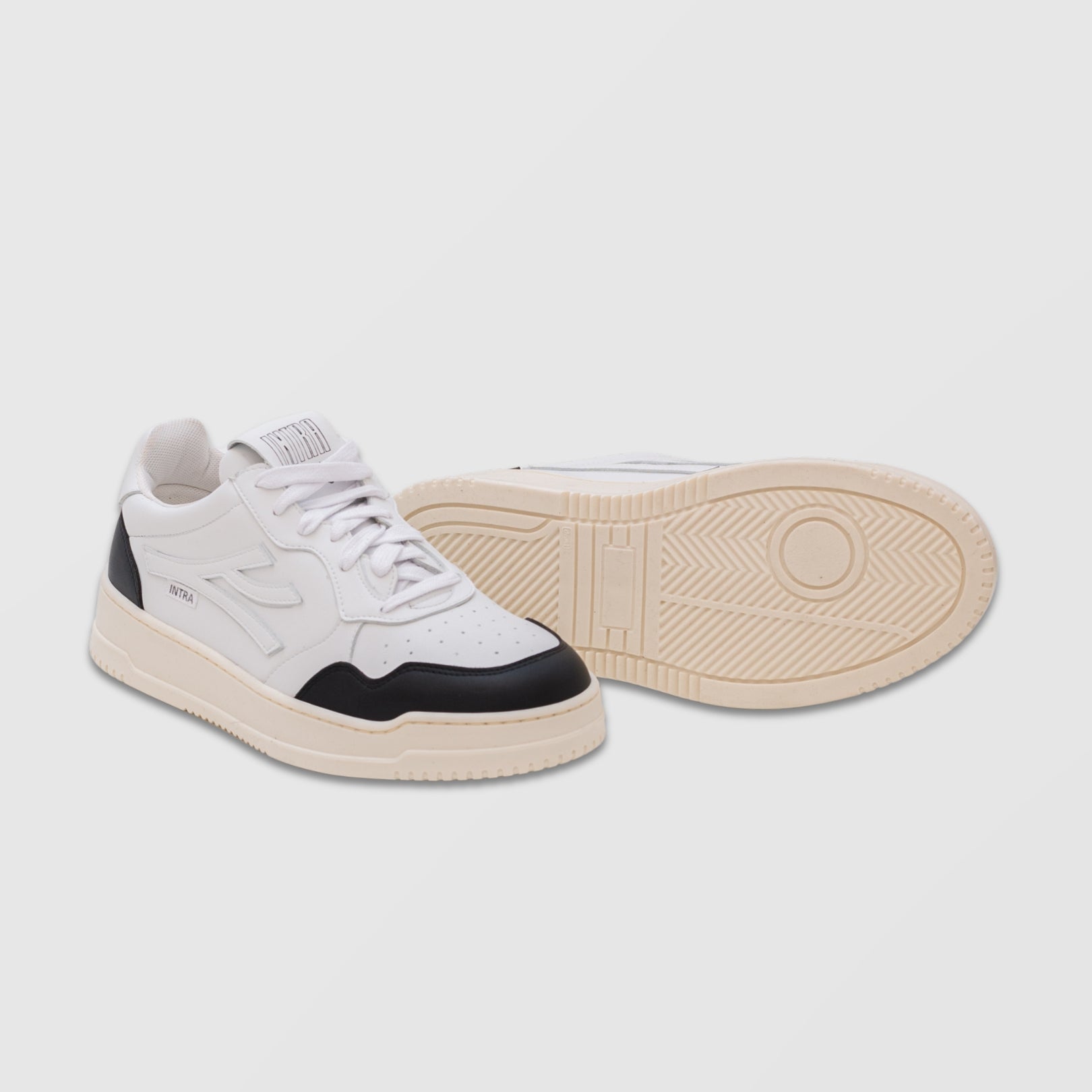 Orion - Sneakers in Bianco e Nero